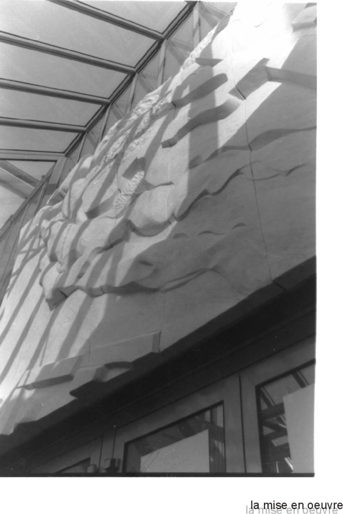 Prometeo, dettaglio del bassorilievo