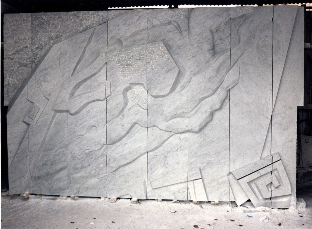 Prometeo, bassorilievo in marmo di Carrara, 1989
