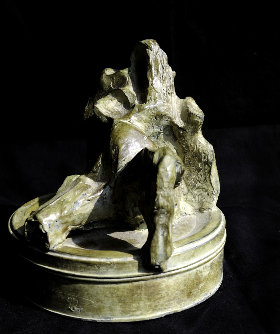 Maternità, scultura di Roberto Tagliazucchi